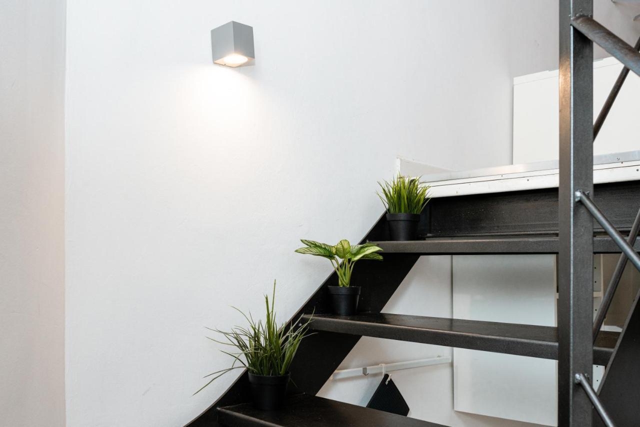טורינו Stagabin Little Loft Near Porta Susa Station And Subway מראה חיצוני תמונה